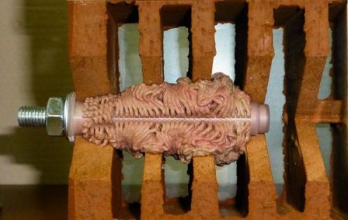 Дюбель гвоздь прокручивается. 5 способов крепко закрепить дюбель в разбитом отверстии