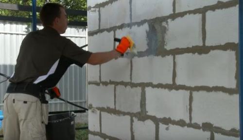 Утепление кирпичного дома пенопластом. Утепление стен снаружи пенопластом