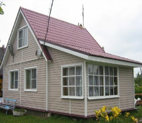 Как из веранды сделать жилую комнату. Чем обшить холодную веранду изнутри и снаружи в частном доме