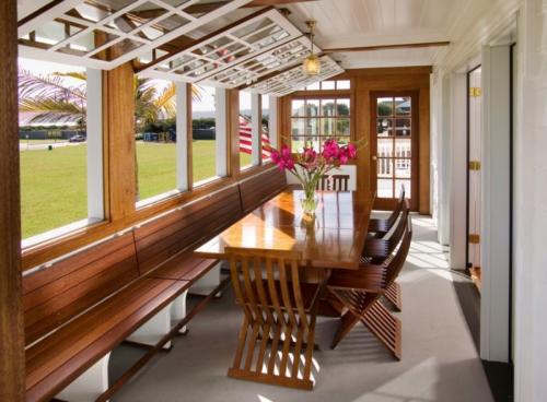 Как из веранды сделать жилую комнату. Чем обшить холодную веранду изнутри и снаружи в частном доме