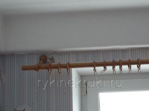 Карниз настенный 4 метра. Были повешены карнизы. Были повешены карнизы. Карниз труба. Карнизы для штор настенные.
